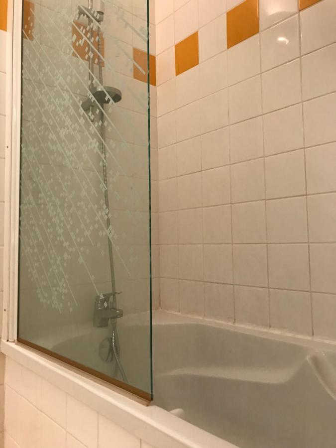 Place De La Mairie T2 Type Loft 70M2 Terrasse 35M2 コテレ エクステリア 写真